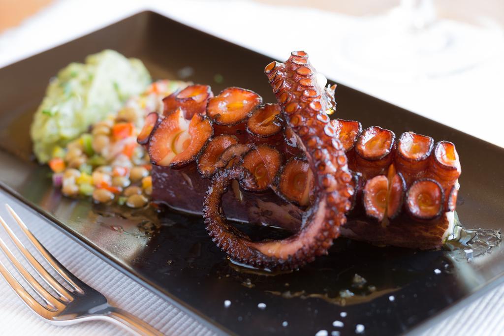 Hacienda Zorita Wine Hotel&organic Farm 5*